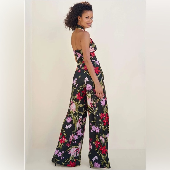 Floral Halter Neck jumpsuit - Black and Pink - Picture 2 of 16
